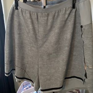 Light  blue xxl lululemon shorts unlined